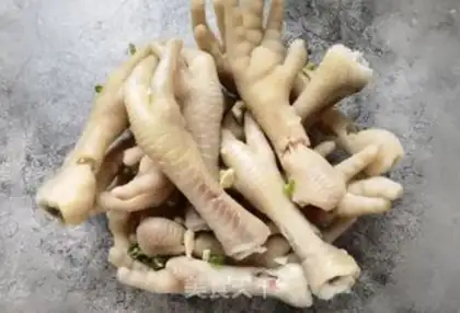 Make Lemon with pepper chicken claws step 8