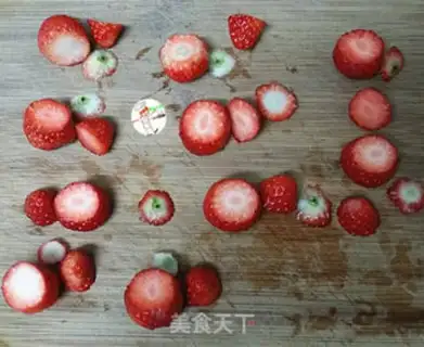 Make Strawberry Snowman step 3