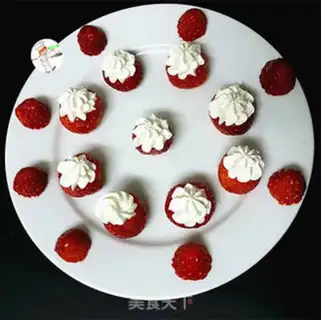 Make Strawberry Snowman step 4