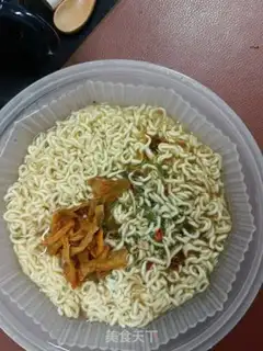Make Pillow noodles step 2