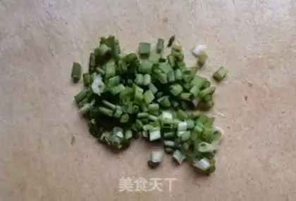 Make Sour soup and eggs step 5