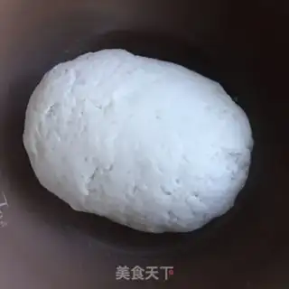 Make Scrambled eggs step 1