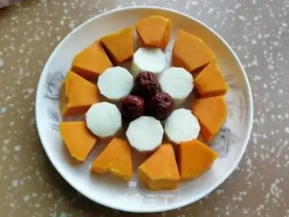 Make Pumpkin poached red dates step 2