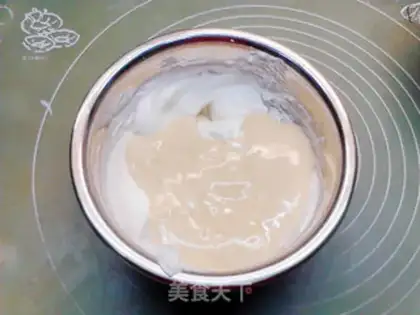 Make Cake with no oil, low sugar, sesame sauce step 8