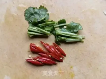 Make Sprinkled sea cucumber step 1