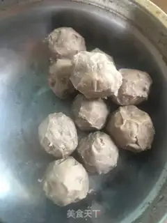 Make Beefball and meat bar soup step 0