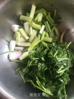 Make Beefball and meat bar soup step 2