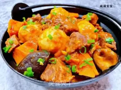 Make Pumpkin taco-head beef stew step 12