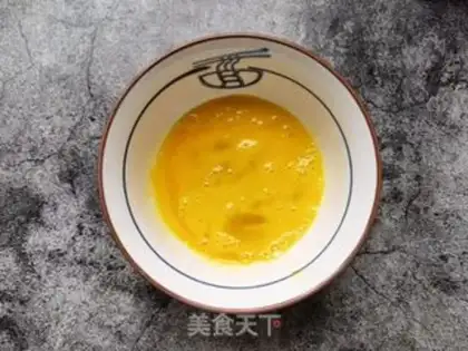 Make Water the eggs step 4