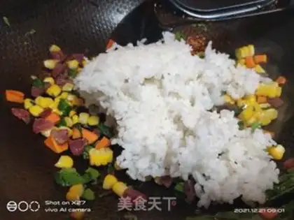Make Sausage corn fried rice step 3