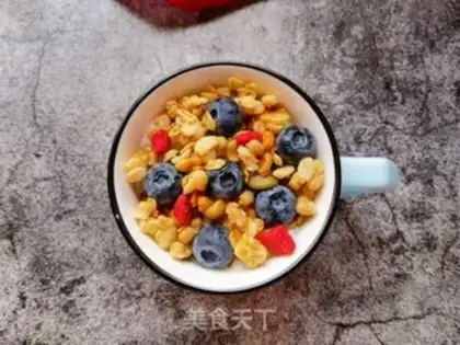 Make Blueberry sour milk cup step 6