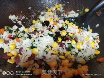 Make Sausage corn fried rice step 5