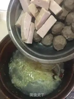 Make Beefball and meat bar soup step 8