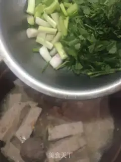 Make Beefball and meat bar soup step 10