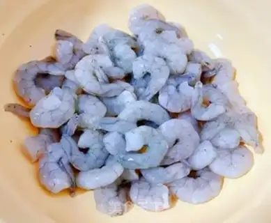 Make Shrimp bean curd, gilder, mushroom soup step 7