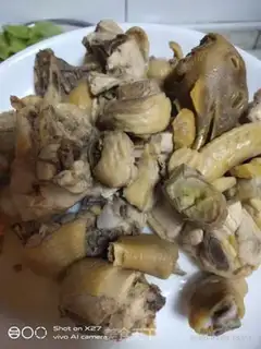 Make Potato onion chicken step 1