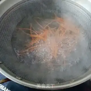 Make Lettuce with sea cucumber step 6