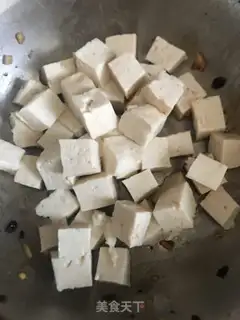 Make Tofu soup step 1