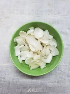 Make The Celery Lily step 1