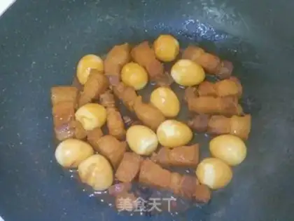 Make Quail egg red pork step 11
