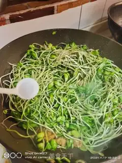 Make Black bean sprouts step 4