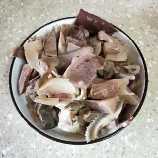 Make Cow and radish step 0