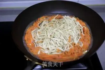 Make Spinach carrot toast step 3