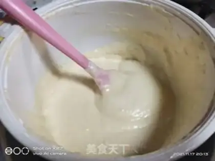 Make Full egg cupcakes step 1