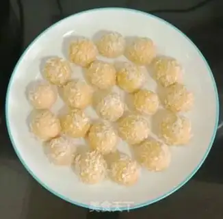 Make Blow up pumpkin balls step 8