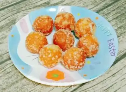 Make Blow up pumpkin balls step 12