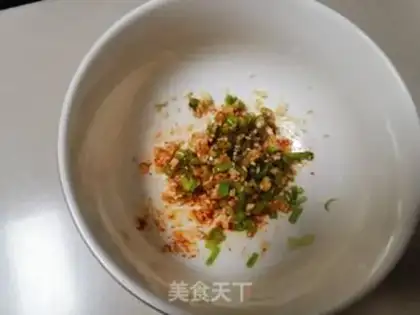 Make Sour spicy. Noodles step 1
