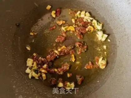 Make Sour spicy. Noodles step 3