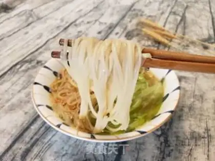 Make A bowl of yin noodles step 6