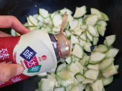 Make Scrambled eggs step 4