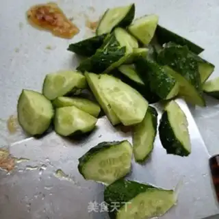 Make cucumbers to protect the heart step 2