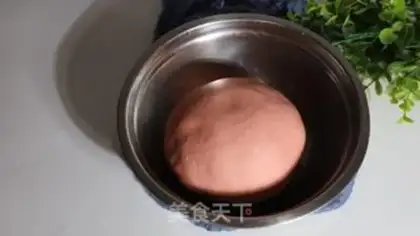Make A red ham roll step 3