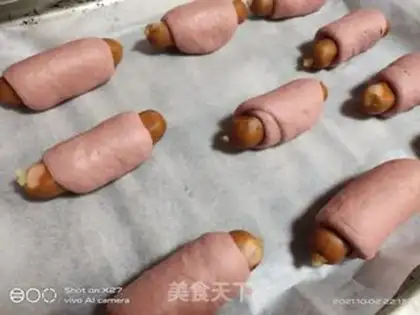 Make A red ham roll step 6