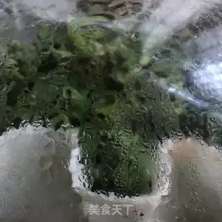 Make Celery leaves step 4