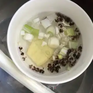 Make Sour soup step 1