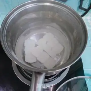 Make Beef pastry soup step 5