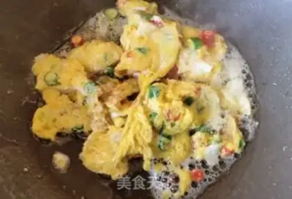 Make A single cake with a tarts egg step 6