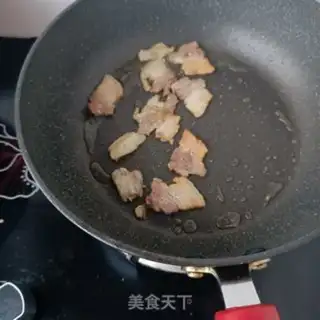 Make Hot cabbage step 0