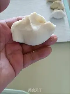 Make Piggy pork dumplings step 24