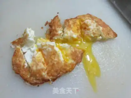 Make The egg show, the mushrooms, the cabbage step 3