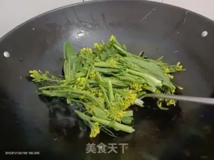 Make Clean up the oily oily flowers step 2