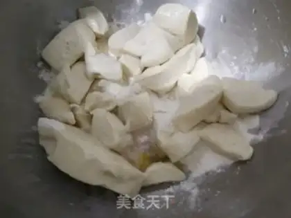 Make Jelly cheese bread step 2
