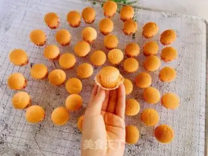 Make Mini cupcakes step 11