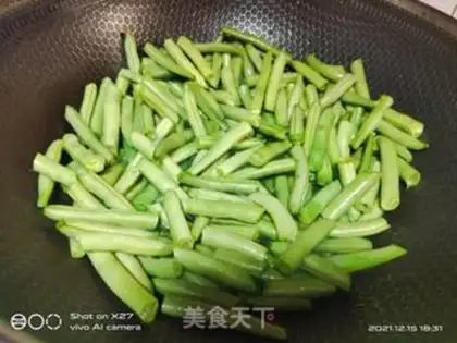 Make Five flowers and four beans step 2