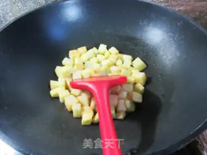 Make Spud potatoes with mushroom sauce step 4