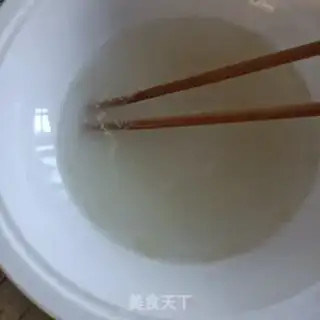 Make The original pan helmet step 0